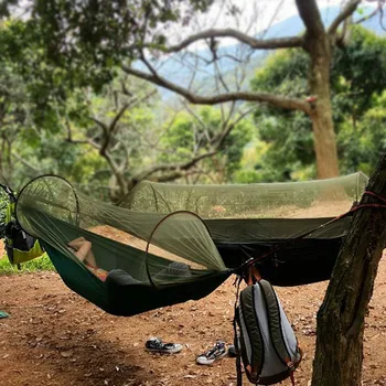 Przenośny lekki hamak dla przetrwania na kempingu z moskitierą (karabińczyki, liny w zestawie) Ogrodowy Camping Namiot Fly